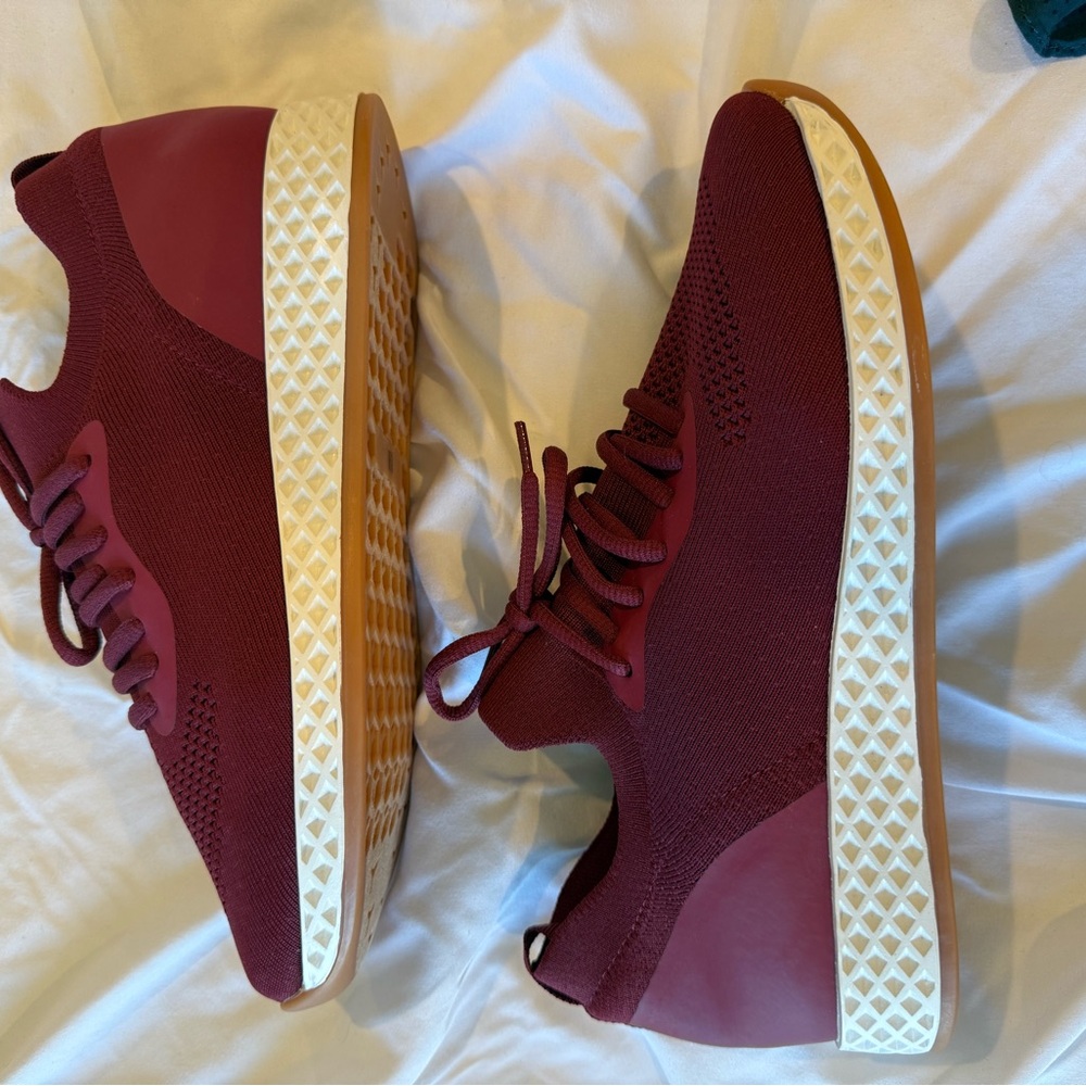 J Slides Urban Sport Women's Athletic Shoes in Burgundy